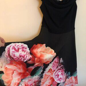 Wonderful midnight blue evening gown by Joseph Ribkoff - Dress